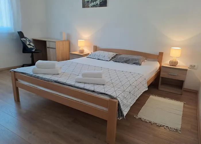 Yulia Apartman