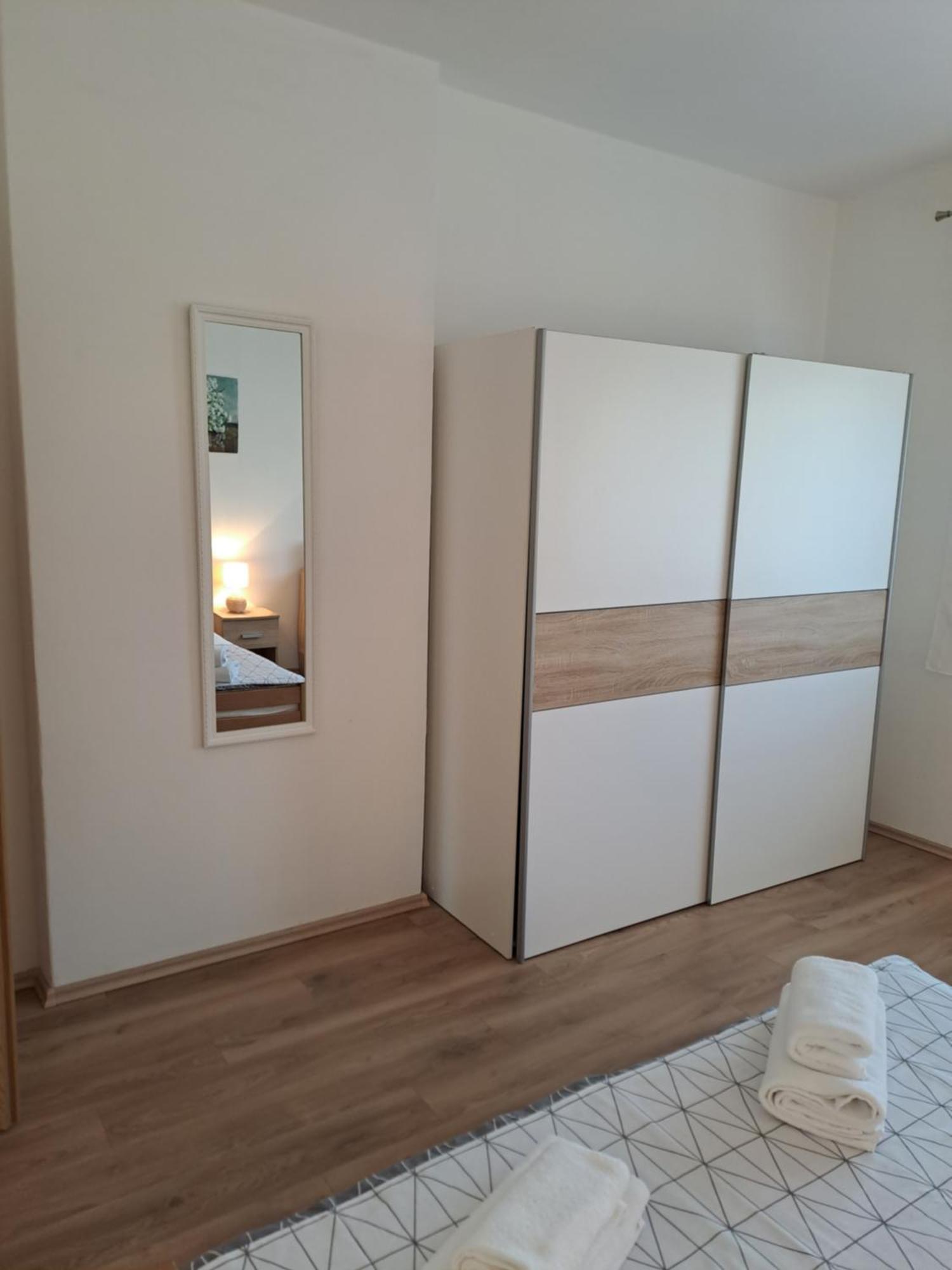 Yulia Apartment